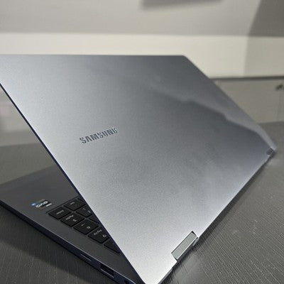 Samsung Galaxy Book4 360 15.6" Touch Core 5 8GB 256GB FAULTY Trackpad 107I7