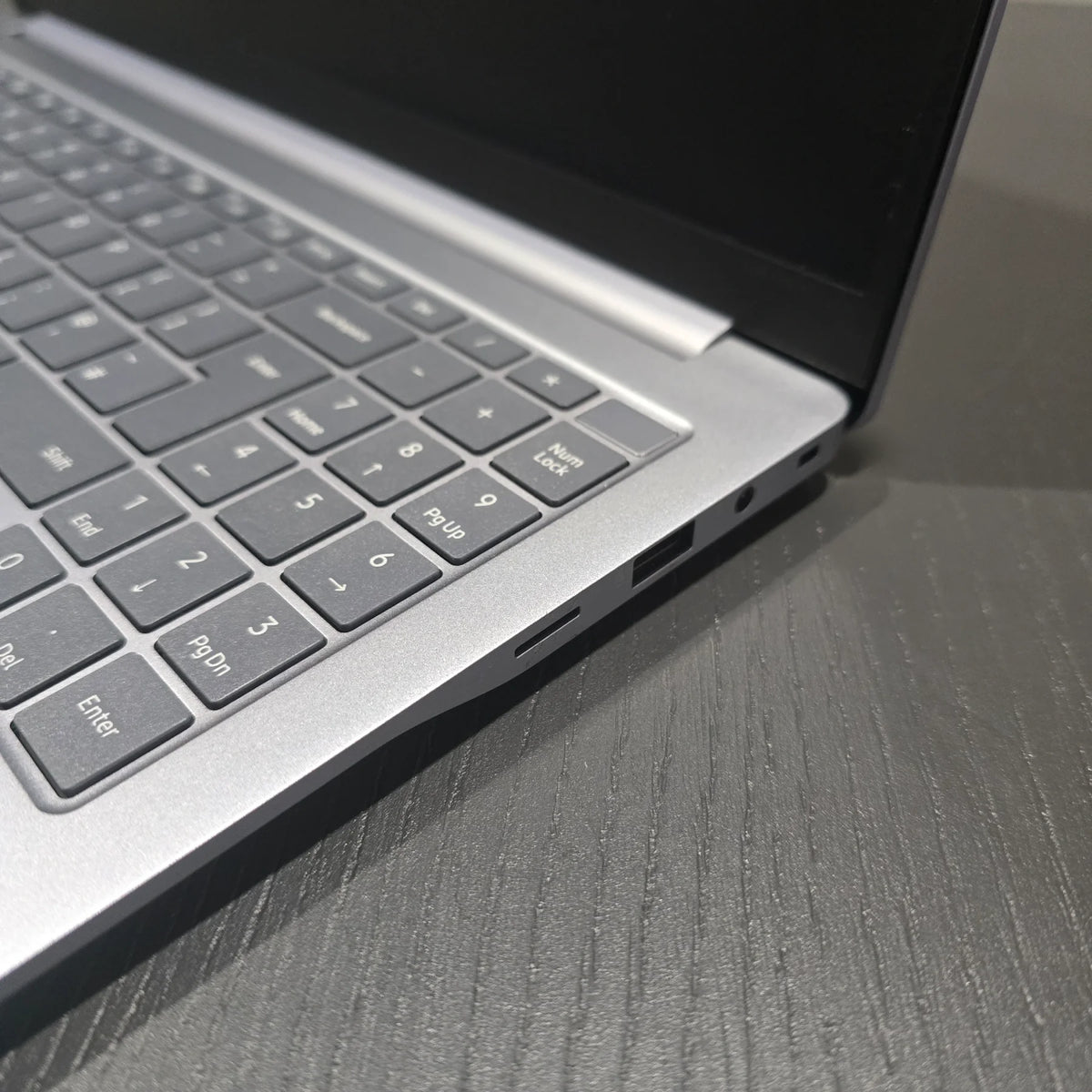 Samsung Galaxy Book4 Edge — Grade B — photo 12