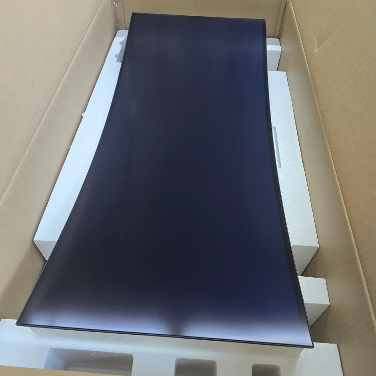 LG UltraGear evo GX9 39GX950B-B 38.86 inches (39-inch class) Grade A — photo 11