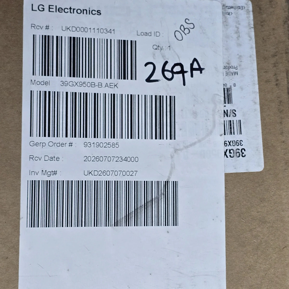 LG UltraGear evo GX9 39GX950B-B 38.86 inches (39-inch class) Grade A — photo 14