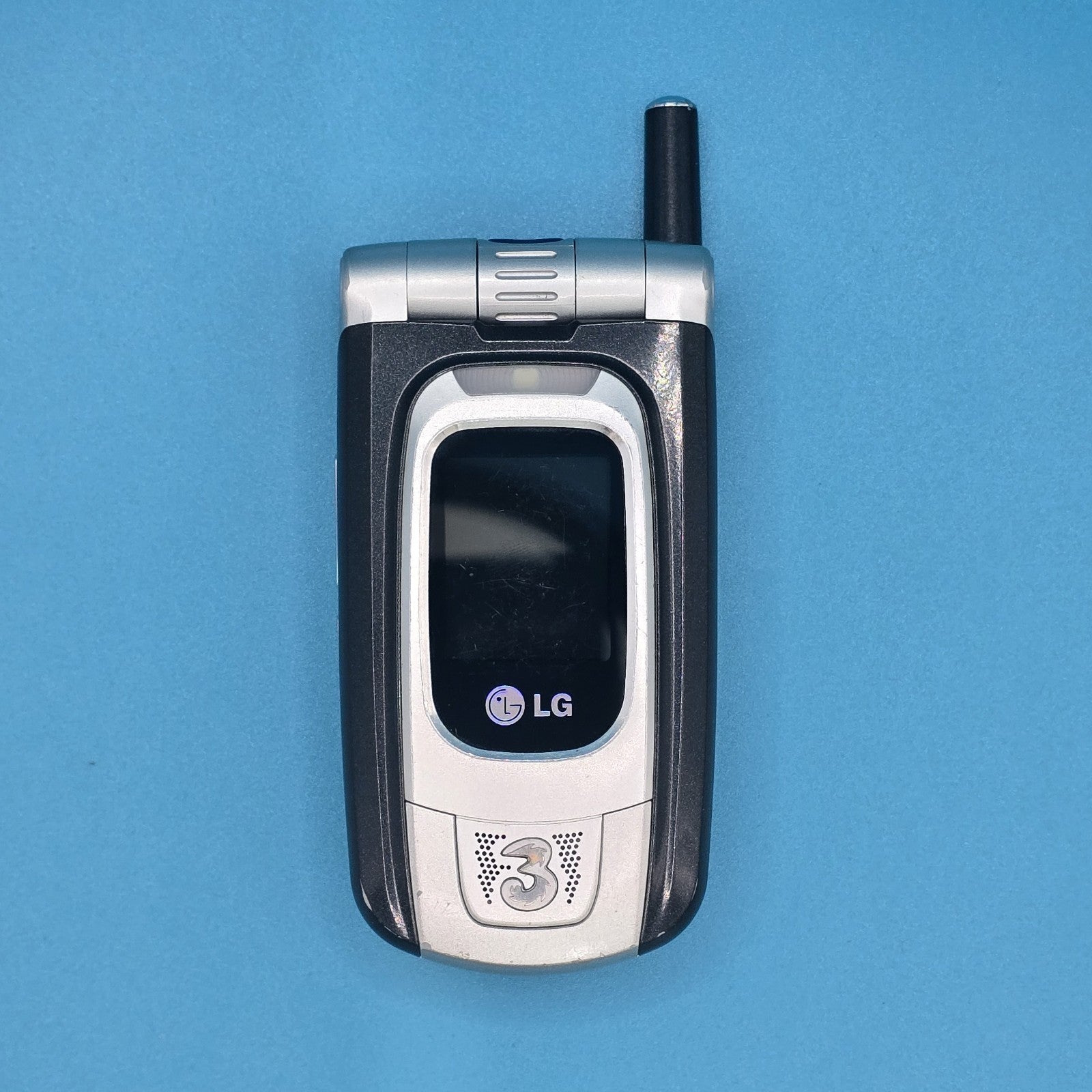  LG U8180 Black – NonWorking / Untested – Legacy Device for Parts 0
