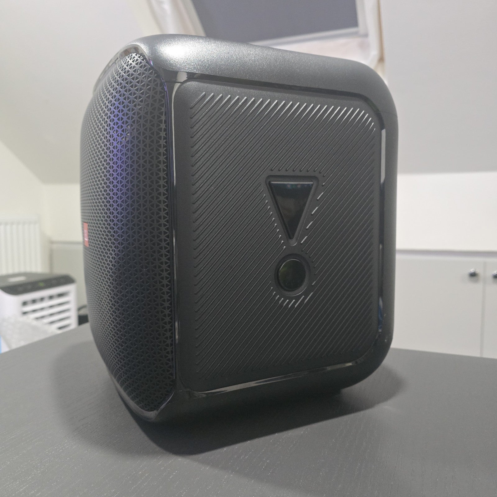 JBL Partybox Encore Portable Party Speaker 100W Splash Proof Microphone #B 171A1