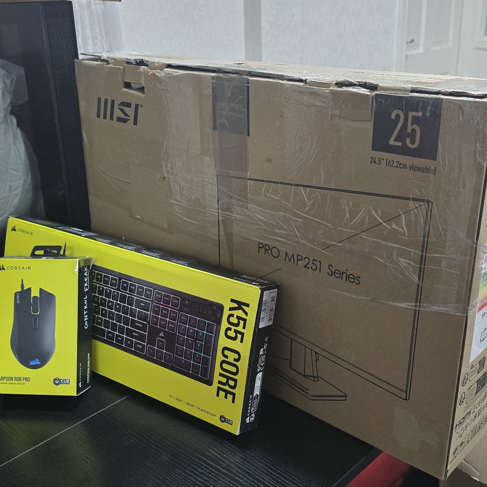PCSpecialist Fusion 260 Ryzen 5 RTX 4060 Ti 16GB 1TB Gaming PC Bundle #A 232A22