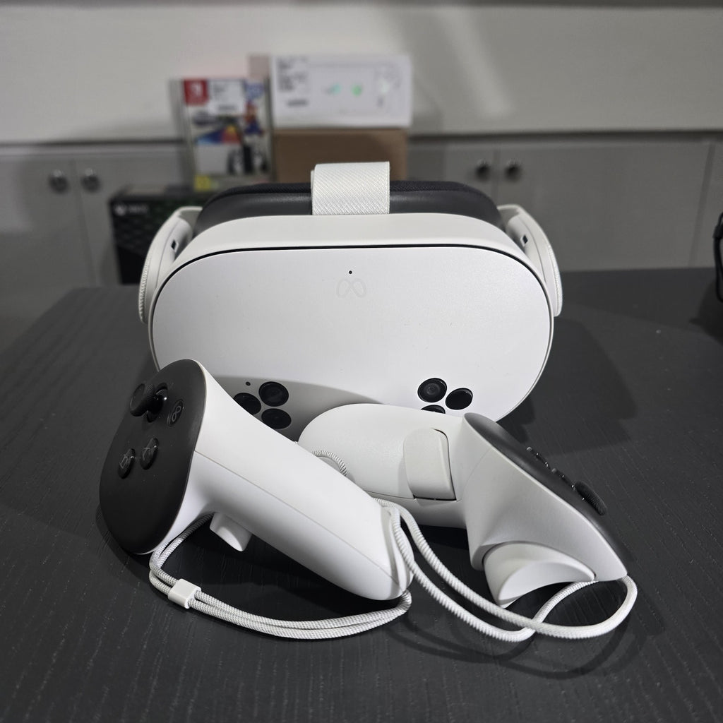 Meta Quest 3S Virtual Reality Headset 256GB, Standalone, wCarry Case (U) #A 109B8