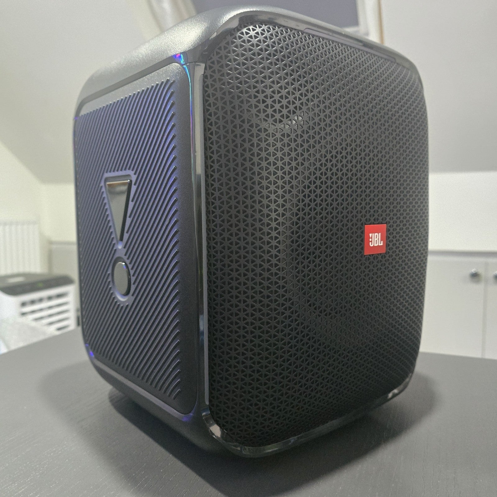 JBL Partybox Encore Portable Party Speaker 100W Splash Proof Microphone #B 171A5