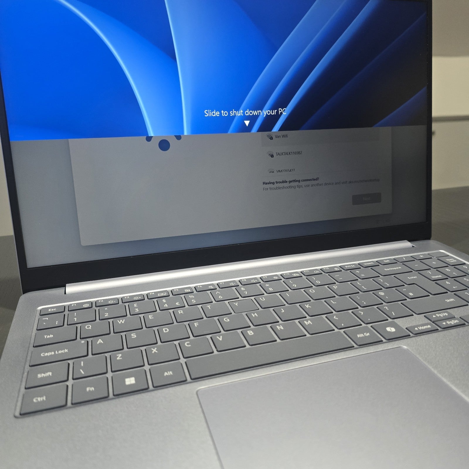 Samsung Galaxy Book4 Edge 15.6" Laptop Snapdragon X 16GB RAM 256GB Blue #B 122B18