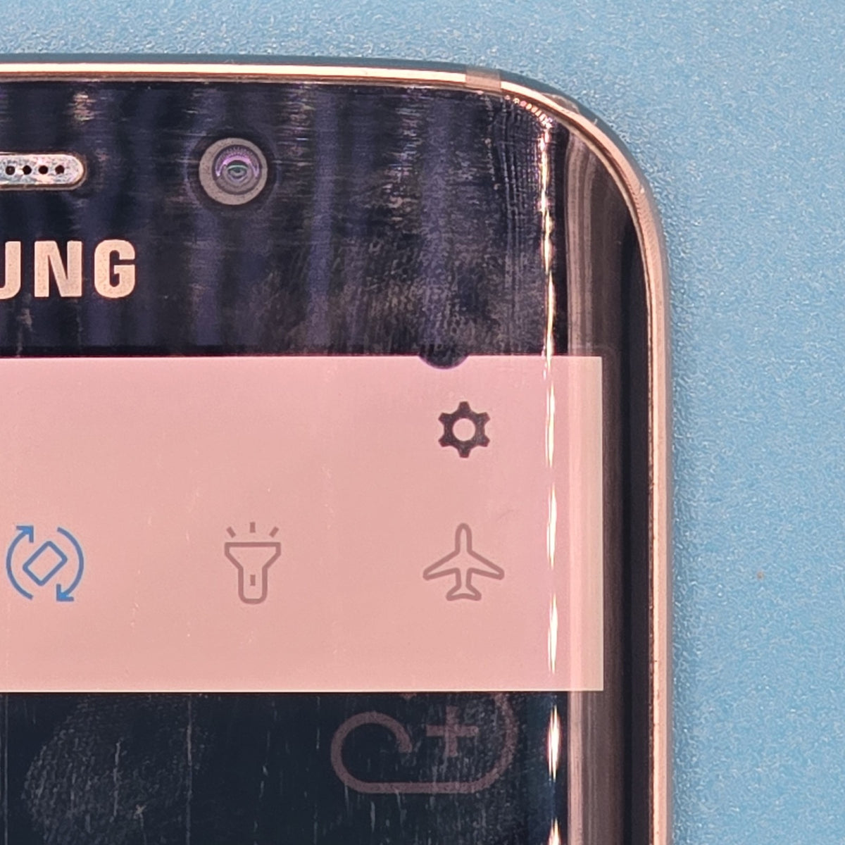 Samsung Galaxy S6 Edge 32GB Navy (Unlocked) Grade B – FREE POST Small Screen Dot7