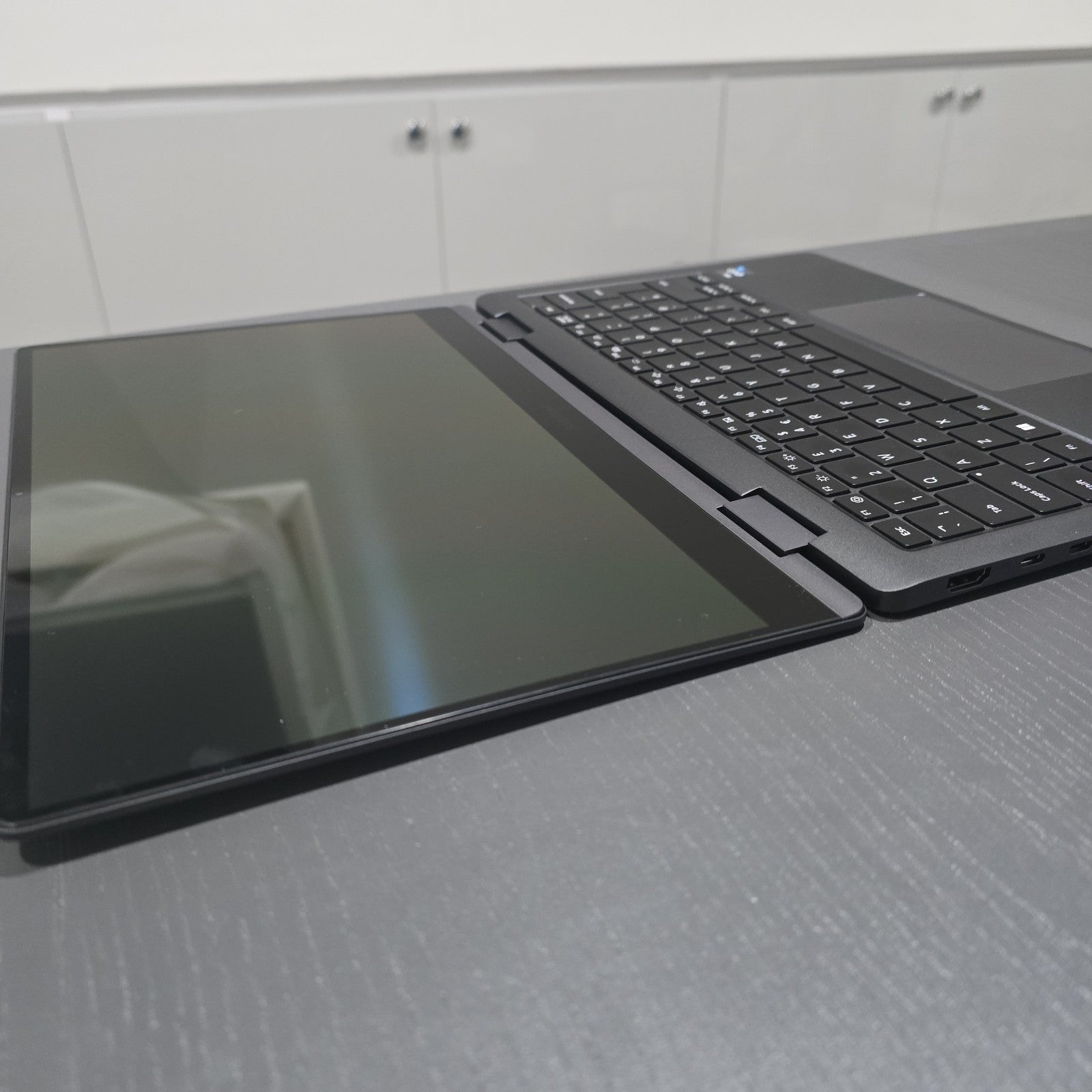 Samsung Galaxy Book3 360 15.6" Laptop Intel i5-1340 16GB 512GB Graphite #A 121F13