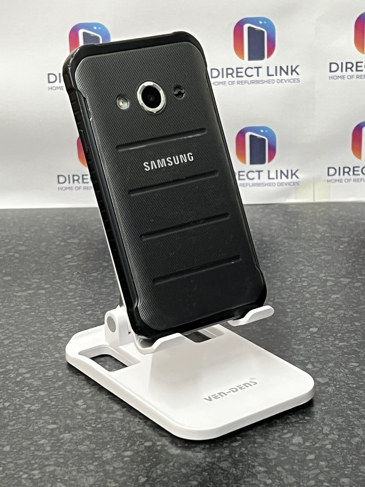 Samsung Galaxy Xcover 3 O2 Locked  Grade B in Black | 8GB | Free Postage10