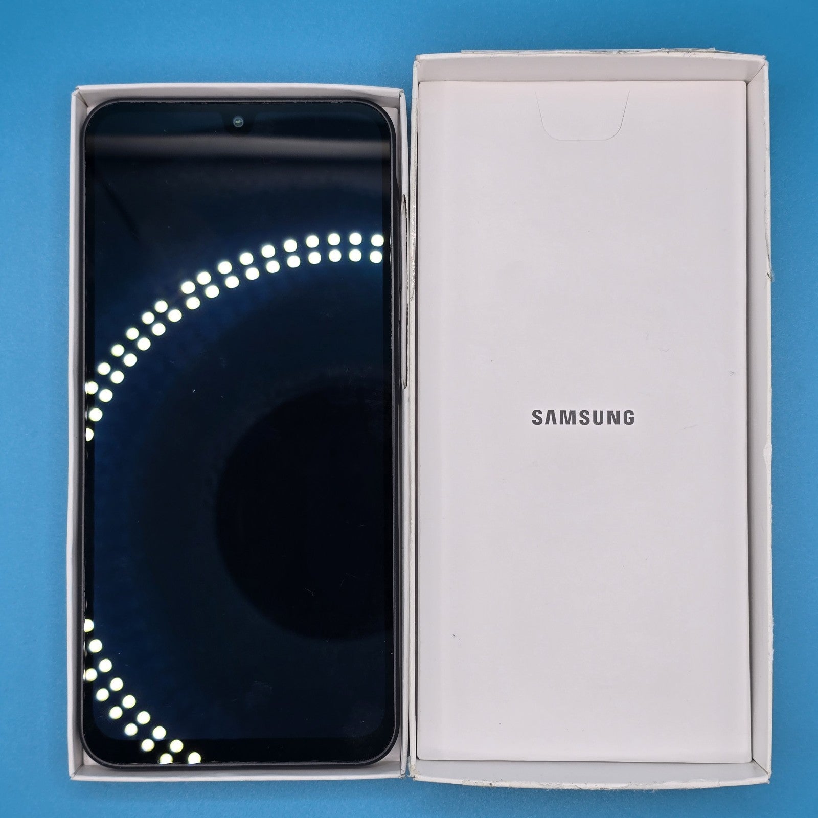 Samsung Galaxy A16 4G Black 4GB RAM 128GB Unlocked Dual SIM Smartphone #A 128D19