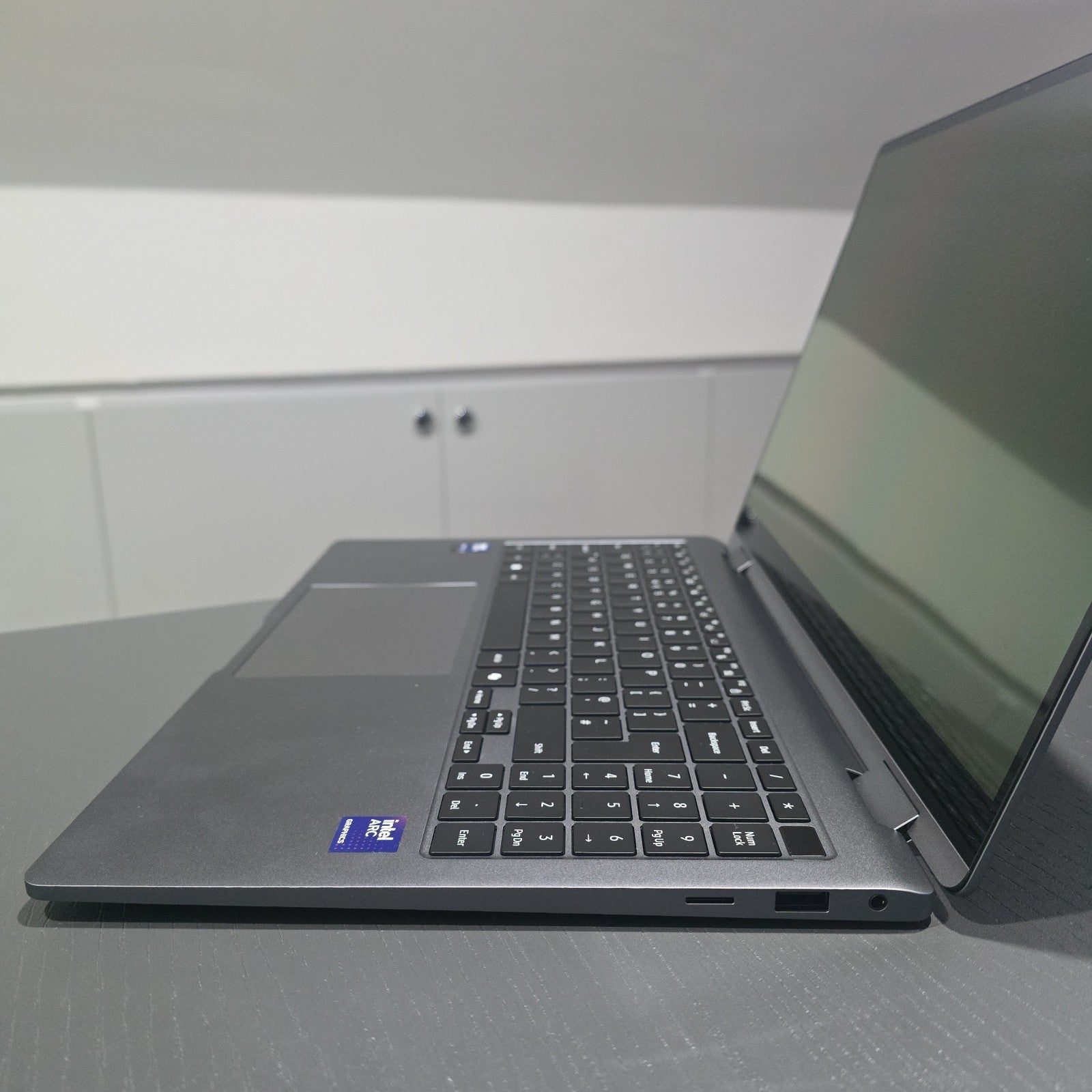 Samsung Galaxy Book5 360 512GB Gray Grade A 15.6” 2-in-1 #106C4