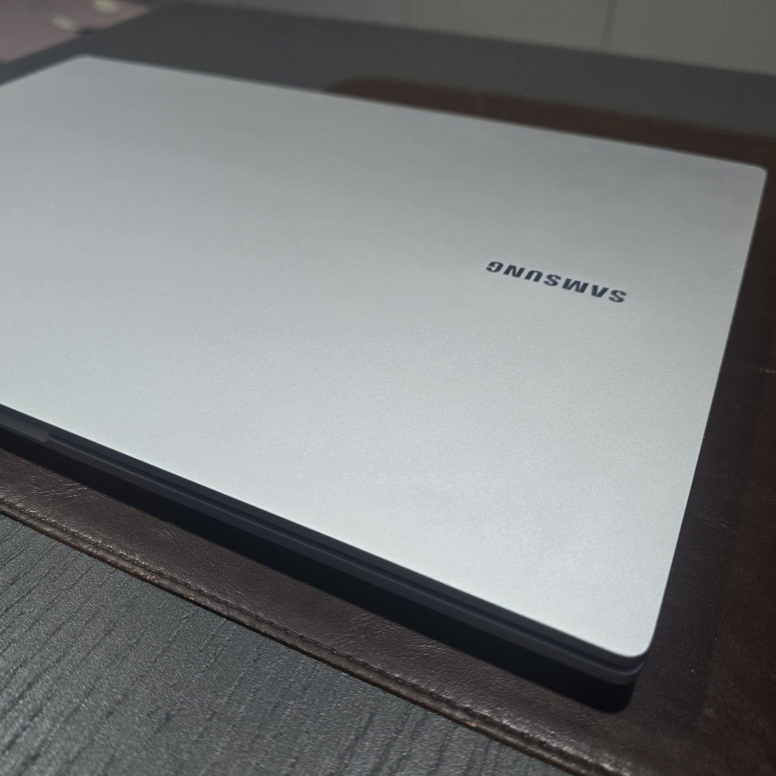 Samsung Galaxy Book4 15.6" Full HD Laptop Intel Core i5 8GB 256GB Grey #A 103A14