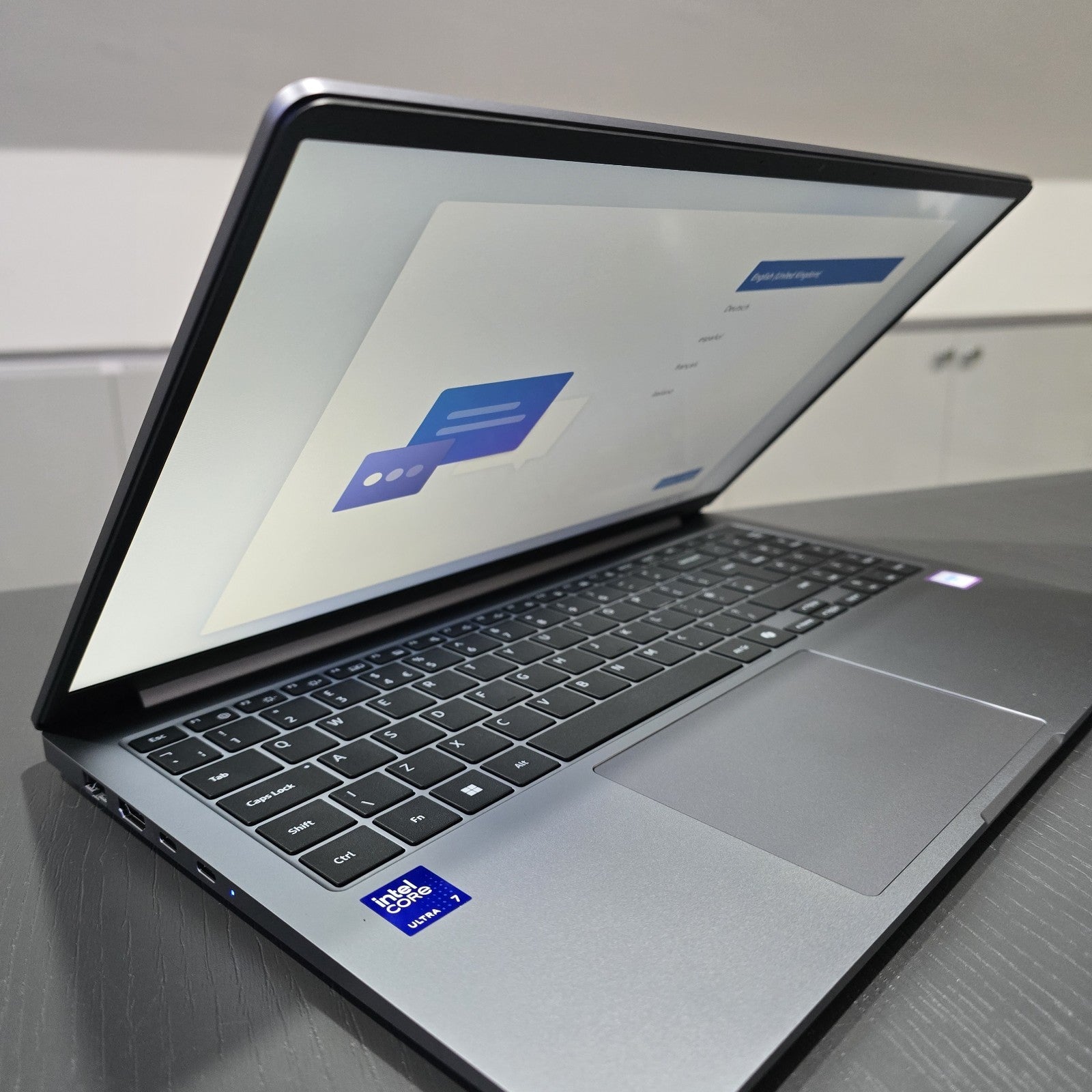 Samsung Galaxy Book5 15.6" Laptop 512GB SSD, Grey - NP750XHD-KD3UK Grade A 154A4