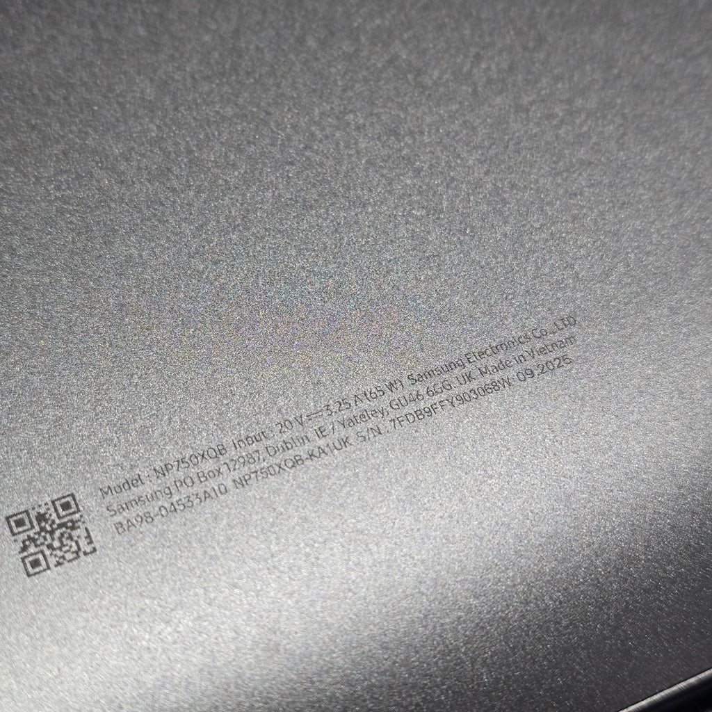 Samsung Galaxy Book4 Edge 15.6” Snapdragon X 16GB 256GB Blue Grade B #104N15