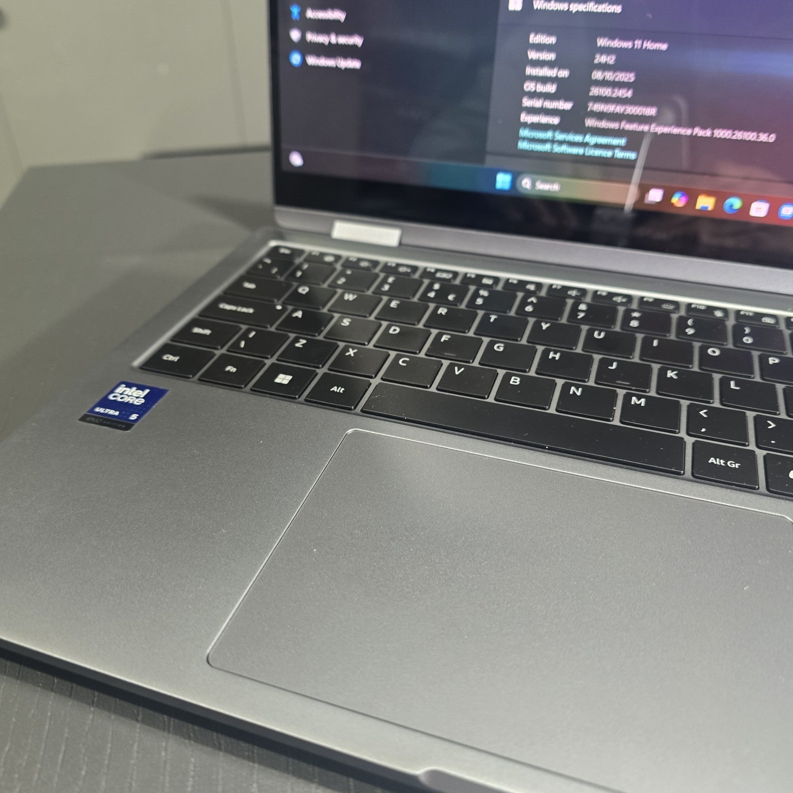 Samsung Galaxy Book5 360 256GB Gray Grade A Excellent Condition #106B13
