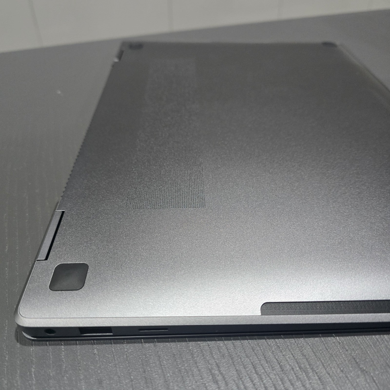 SAMSUNG Galaxy Book5 Pro 360 16" 2 in 1 Laptop Intel Core Ultra 7 Grade B 129A21