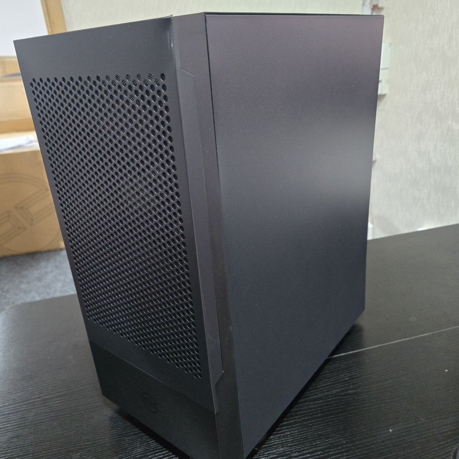 PCSpecialist Fusion 200 R5 5500 RTX 4060 16GB 1TB Gaming PC Bundle Grade A 231A3