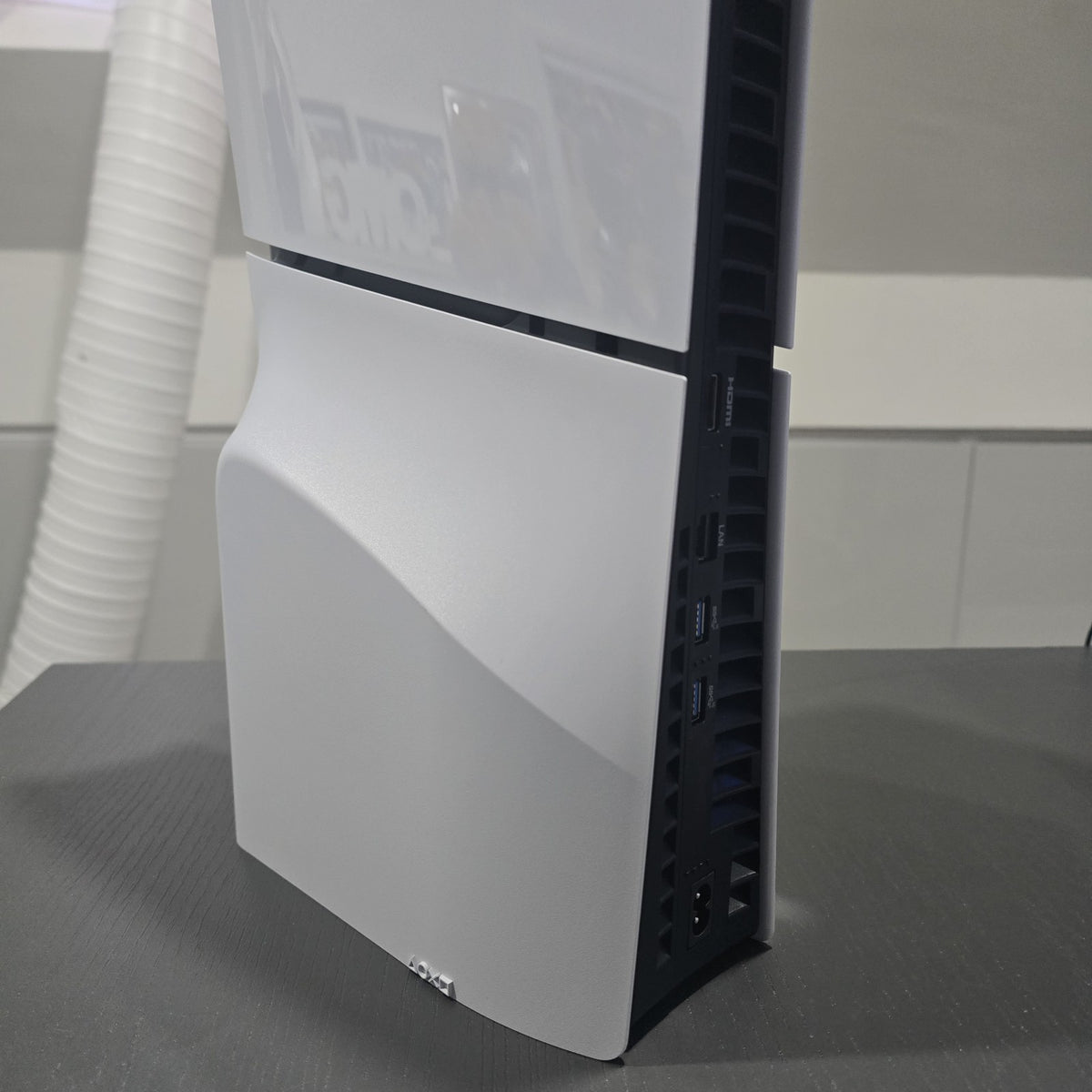 Sony PlayStation 5 Slim Console Disc Edition 1TB 1 x Controller White #A 187A7