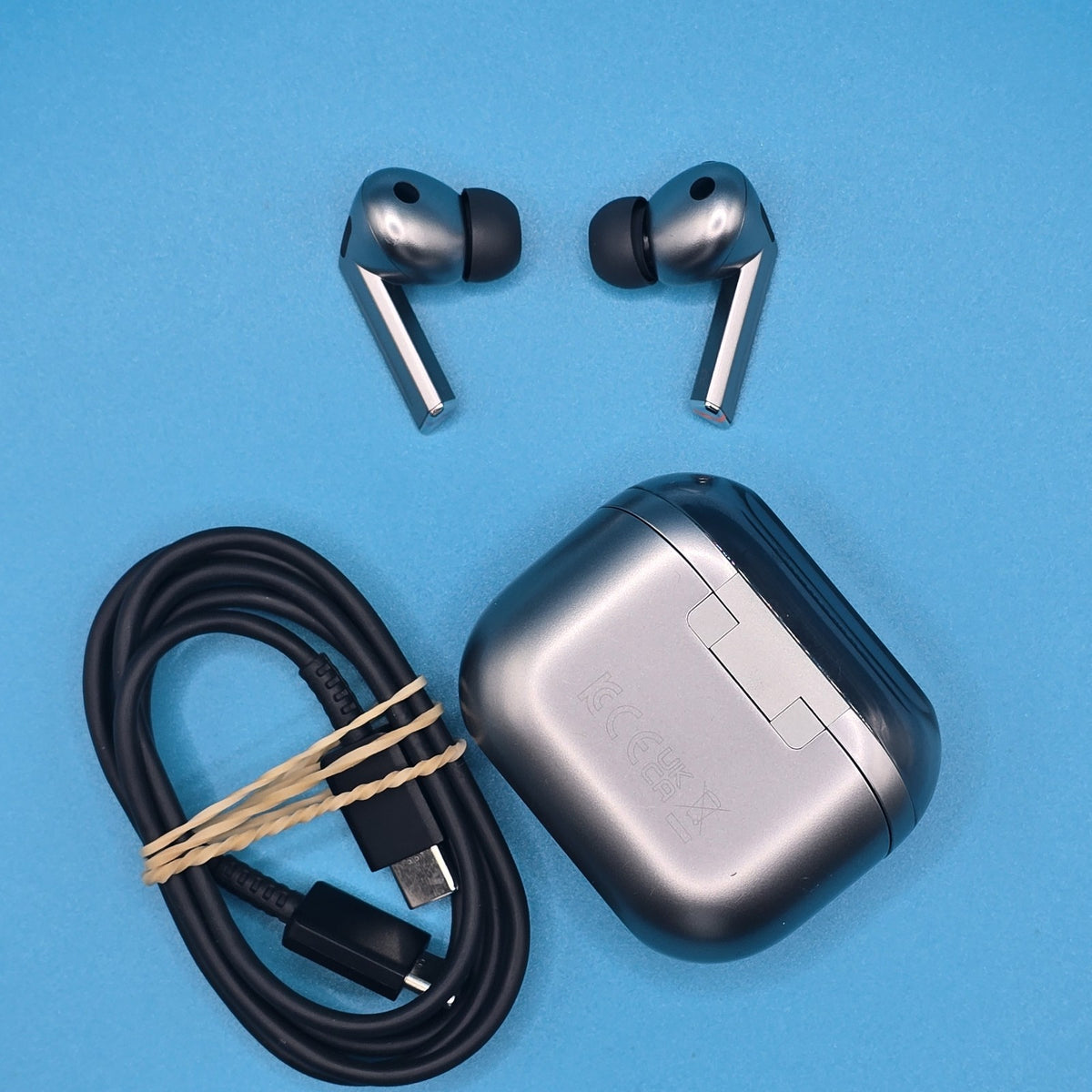 Samsung Galaxy Buds3 Pro SM-R630 Silver Bluetooth Wireless Earbuds Grade A 13310