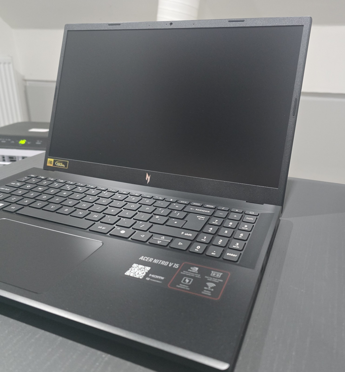 Acer Nitro V15 15.6in i5 16GB 1TB RTX5050 Gaming Laptop ANV15 52 555A #A 206A