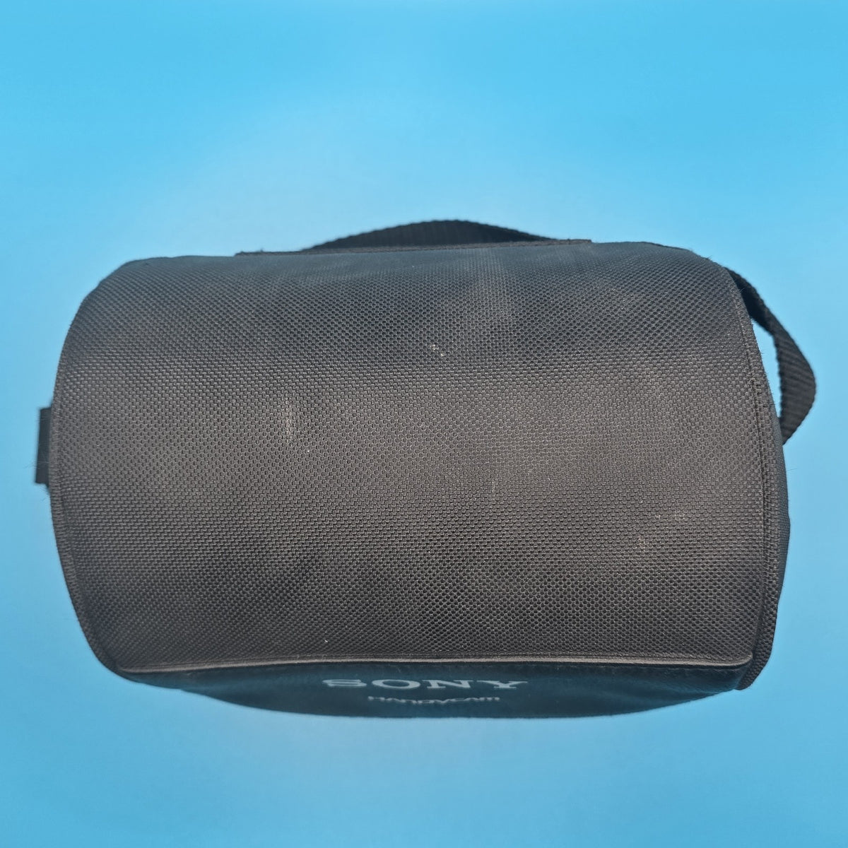 Sony DCRPC107E MiniDV Camcorder PAL  Parts/Repair  Bag, Battery, Tape11