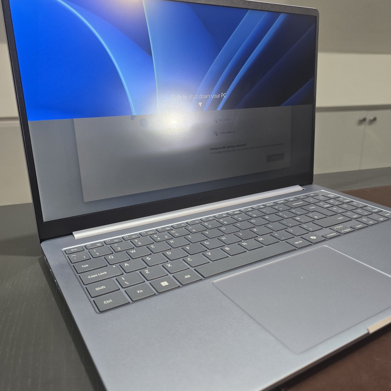 Samsung Galaxy Book4 Edge 15.6" FHD, Snapdragon X 16GB, 256GB, Blue Grade A 104H14