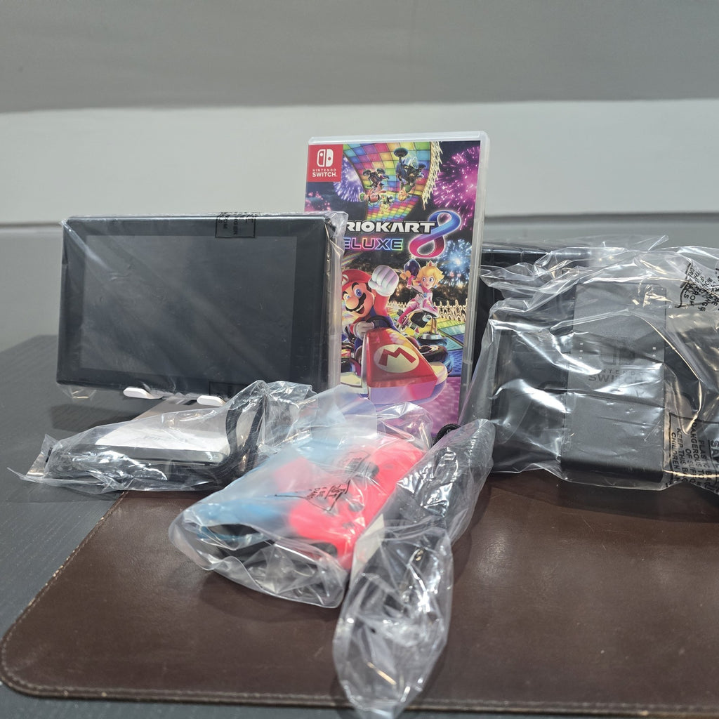 Nintendo Switch V2 Neon Console 32GB + Mario Kart 8 Deluxe Improved Battery Mint4