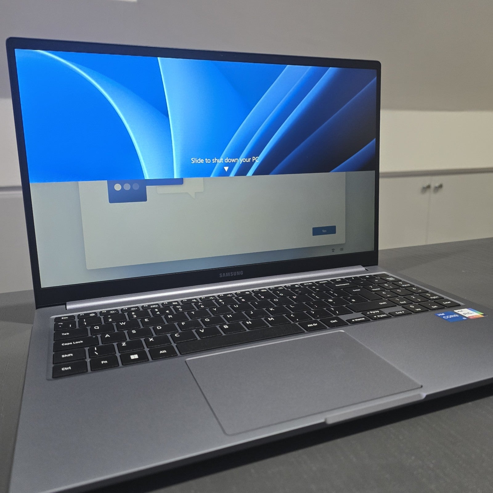 Samsung Galaxy Book4 NP750XGJ-KG2UK i5 8GB 256GB 15.6" Grey Windows 11 #A 105C15