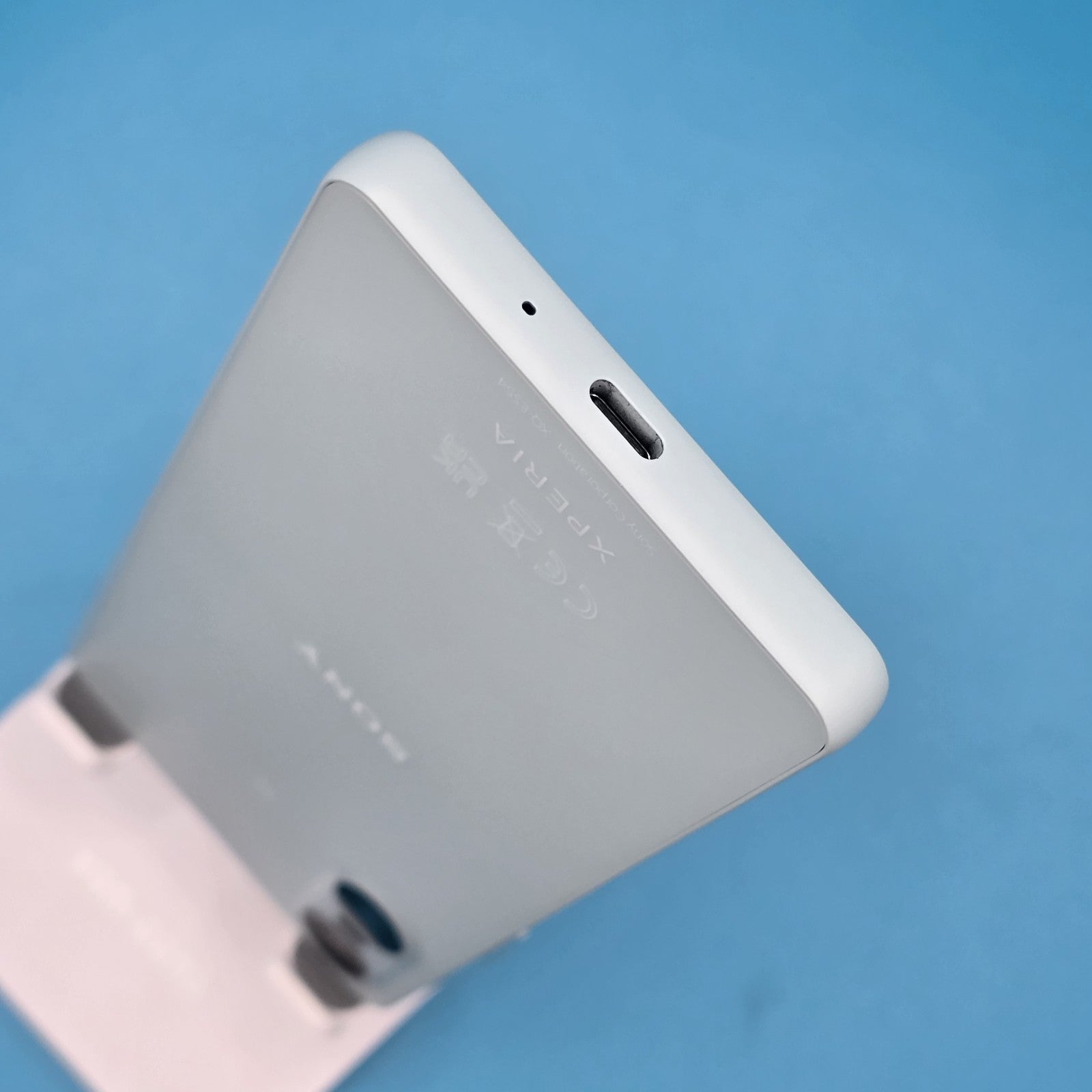 Sony Xperia 10 VI White 128GB 8GB RAM Network Unlocked 5G 5000 mAh 48 MP #A 227A15