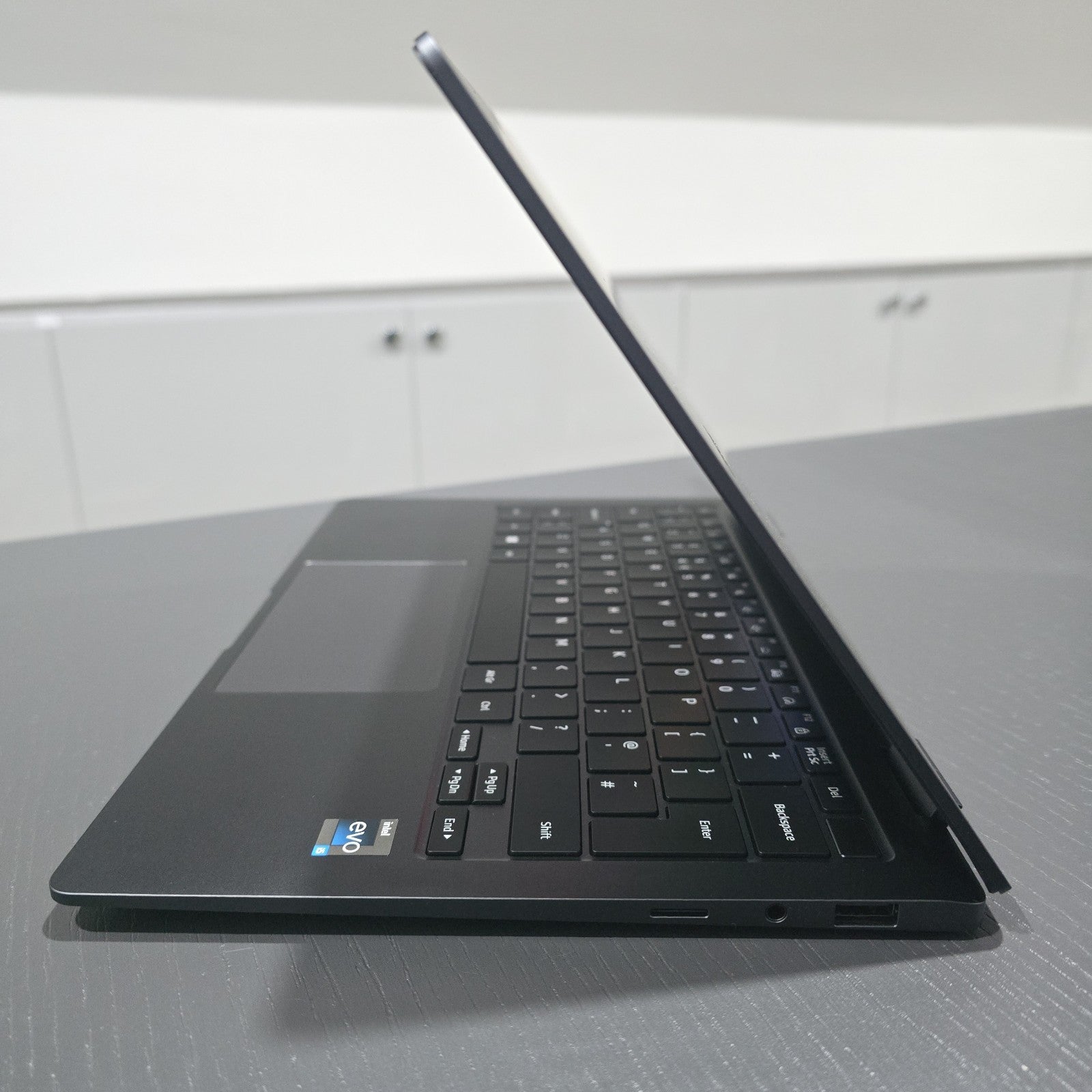 Samsung Galaxy Book3 360 i5 8GB 256GB 13.3" W11 Grade A #121E8