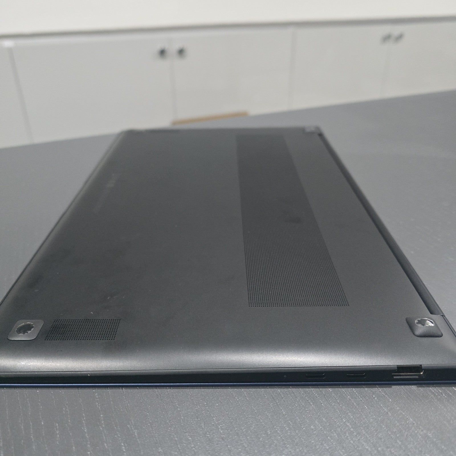 Samsung Galaxy Chromebook Plus 15.6" AMOLED Intel Core 3 8GB 256GB Grade A #124A13