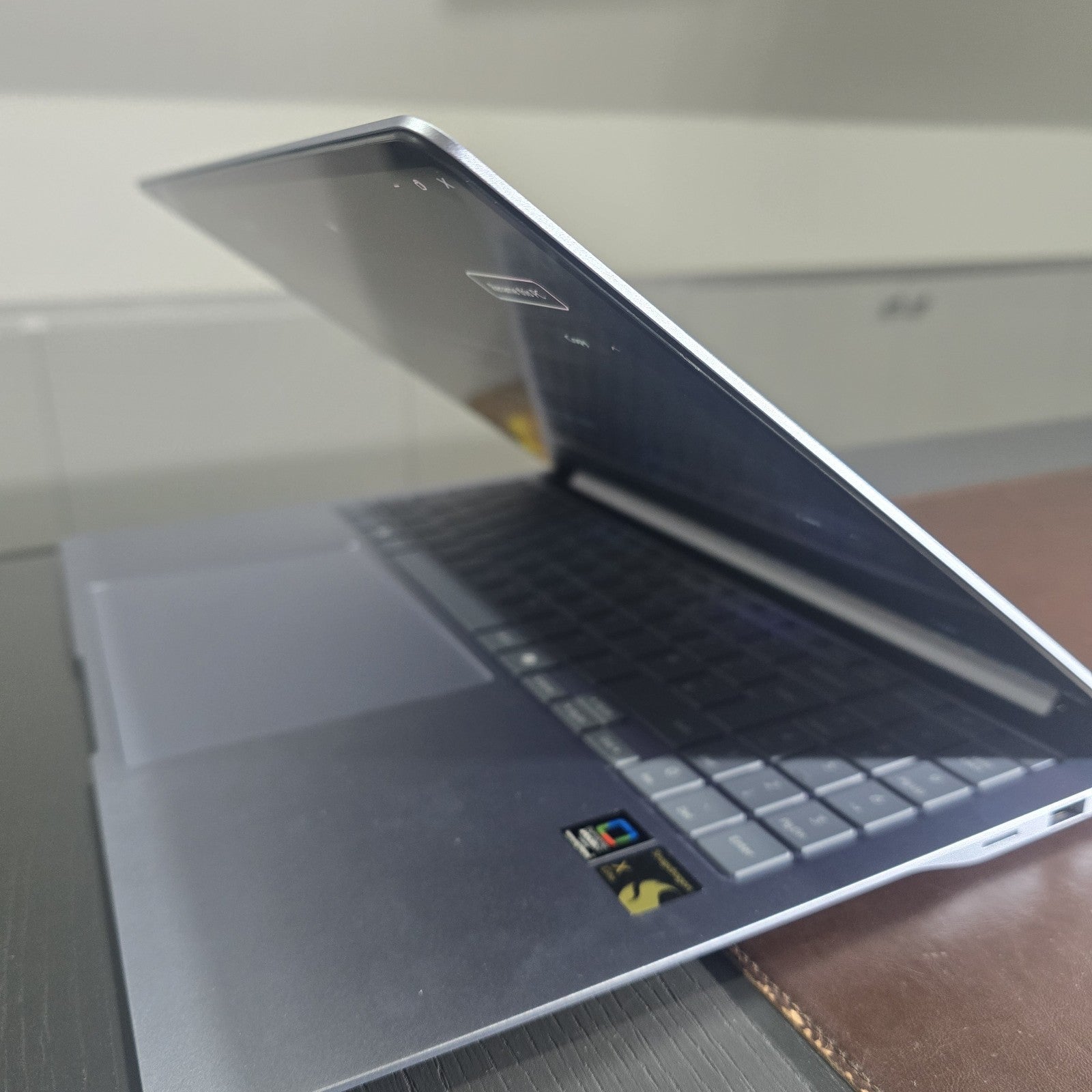 Samsung Galaxy Book4 Edge 512GB Blue Grade A Excellent Condition #104G4