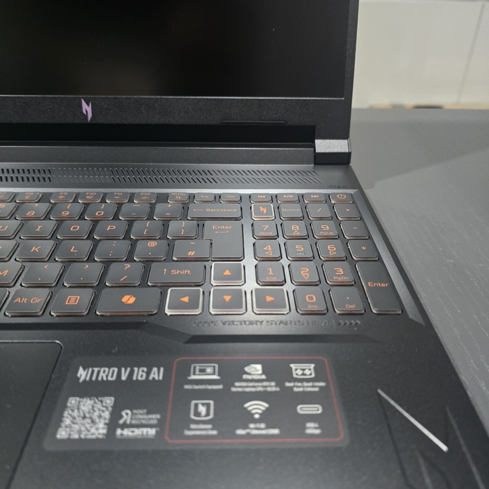 Acer Nitro V16 AI Gaming Laptop 16" AMD Ryzen 7 16GB 1TB GeForce RTX 5070 #A 2055