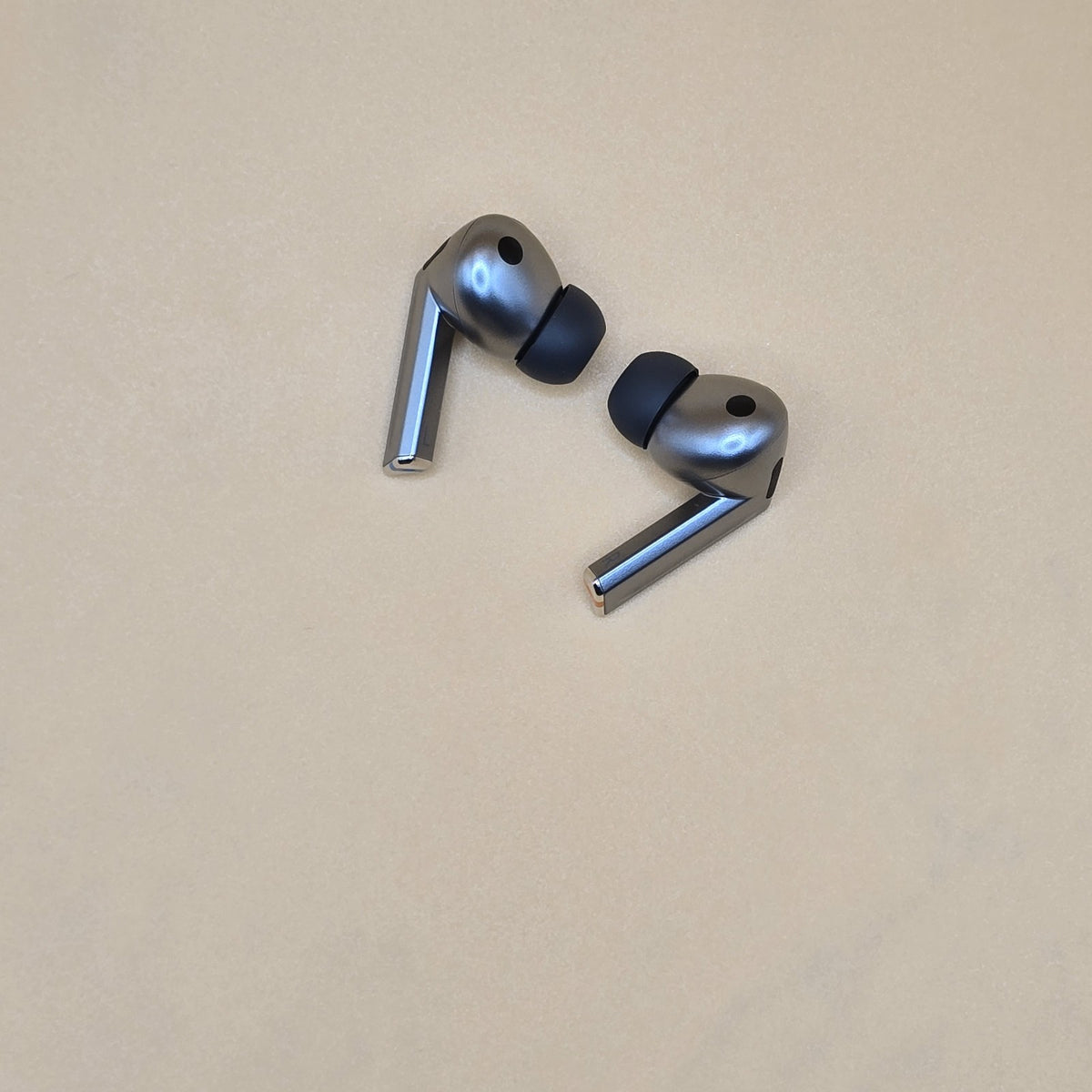 Samsung Galaxy Buds3 Pro Silver FAULTY Cannot Connect Repair 133CK6