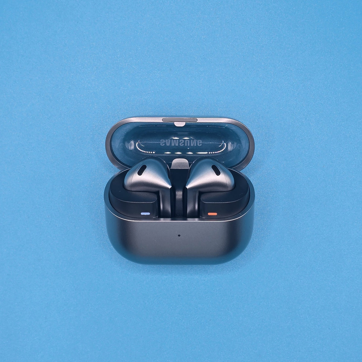 Samsung Galaxy Buds3 Wireless Bluetooth NoiseCancel Earbuds Grade A Free Post0