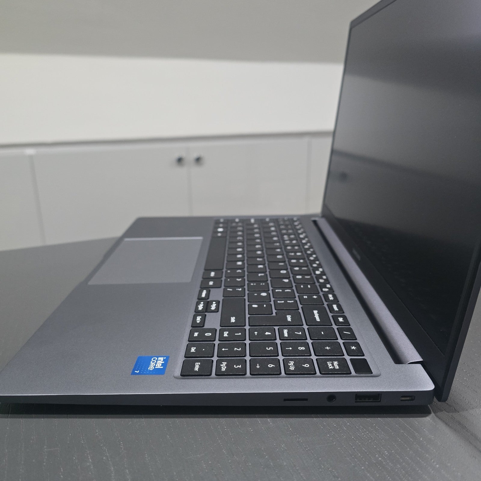 Samsung Galaxy Book4 512GB Gray Grade A Core 7 15.6” 2025 #120A5