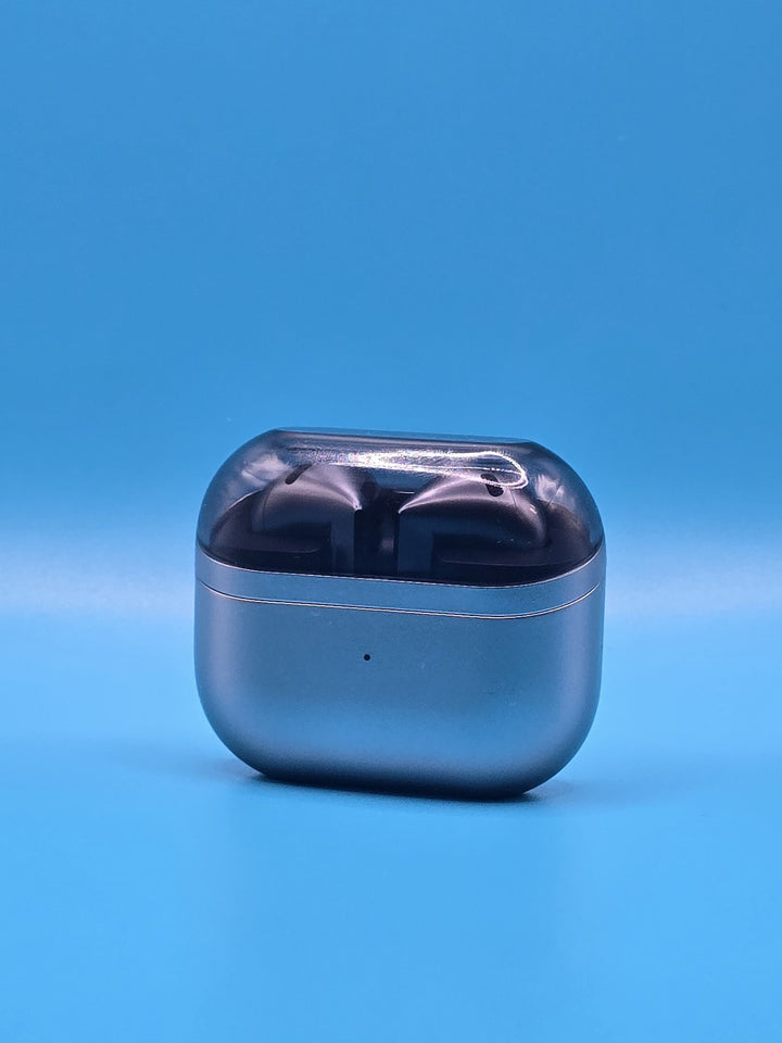Samsung Galaxy Buds 3 Grade A in Silver | Free POSTAGE0