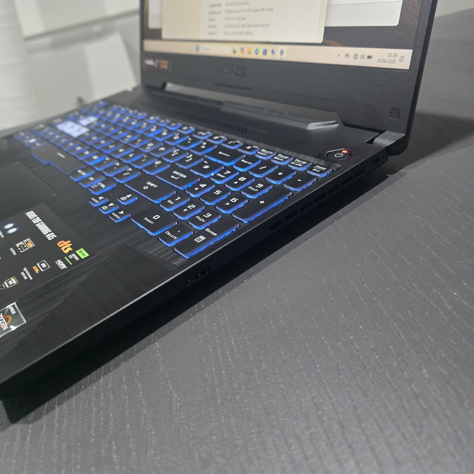 ASUS TUF A15 Gaming Laptop 15.6" AMD Ryzen 7 RTX 3050 512GB 16GB BUNDLE #A 210A11