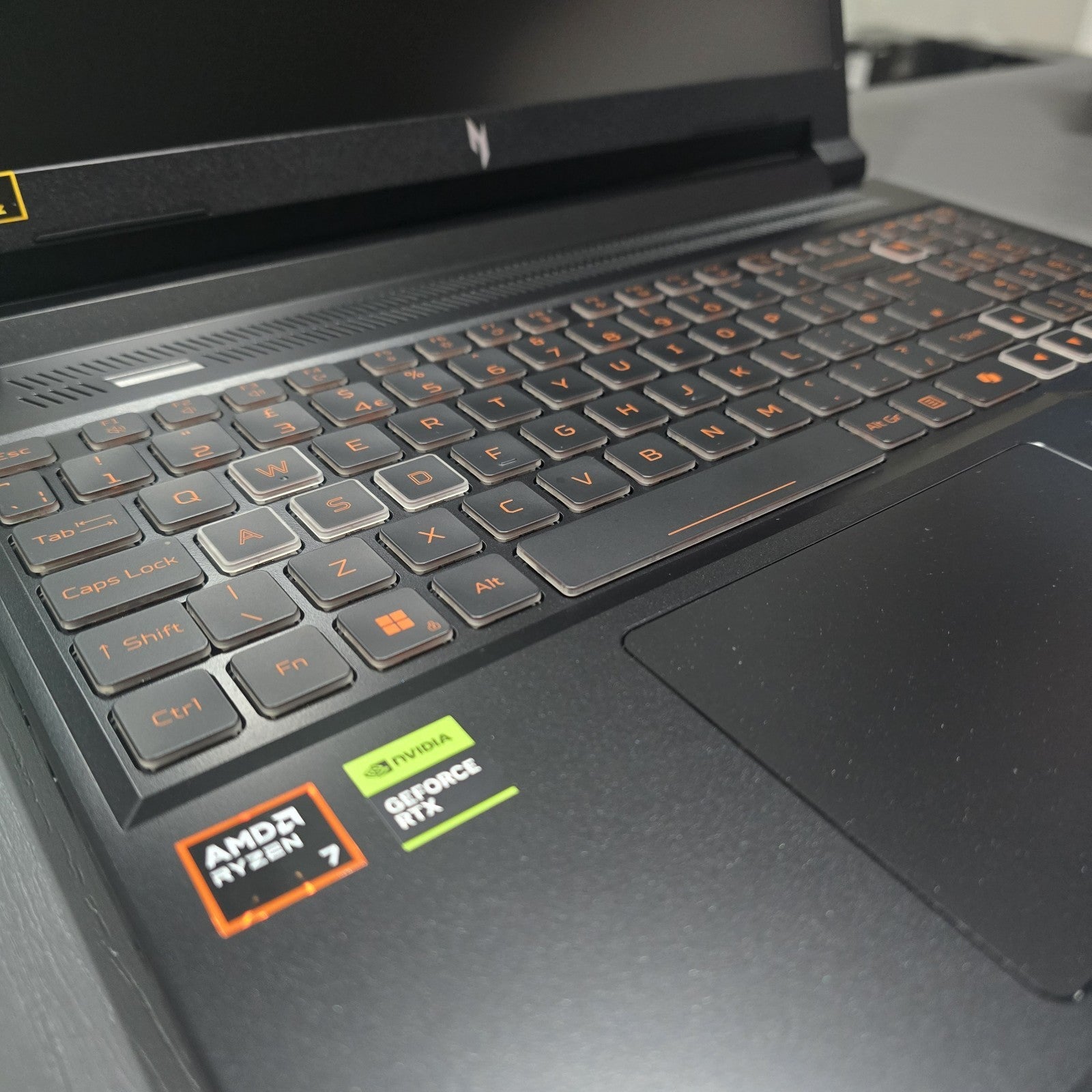 Acer Nitro V16 AI Gaming Laptop 16" AMD Ryzen 7 16GB 1TB GeForce RTX 5070 #A 2058