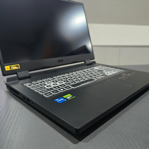 Acer Nitro 5 Gaming Laptop RTX 4050 6 GB Intel i5 FHD 144Hz 1TB SSD 16GB 203A1