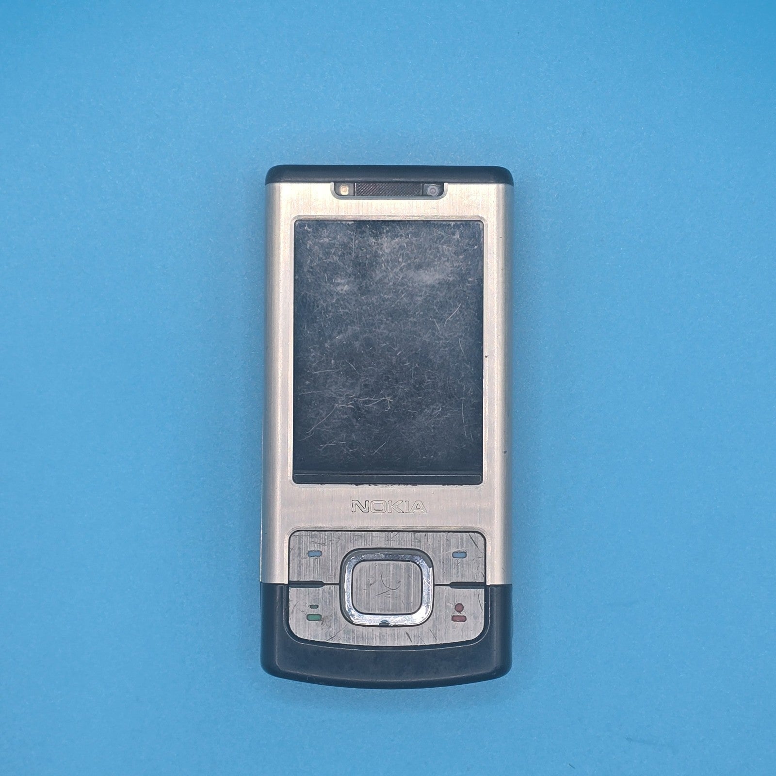 Nokia 6500s Gray – Vintage Mobile – NonWorking For Parts – Free Postage0