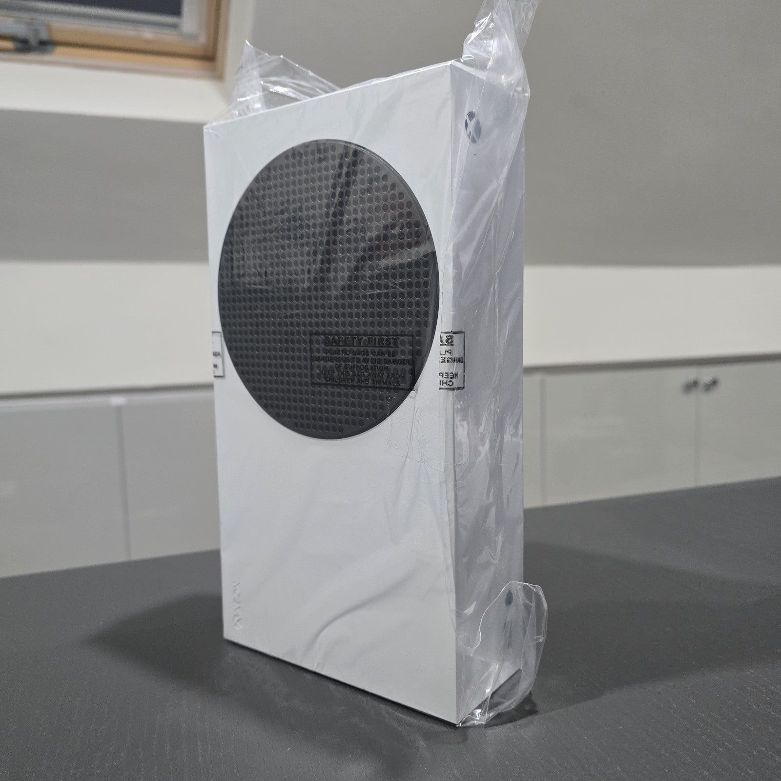 Xbox Series S 512GB White Digital Console + Controller Grade A 131A/B/C/D1