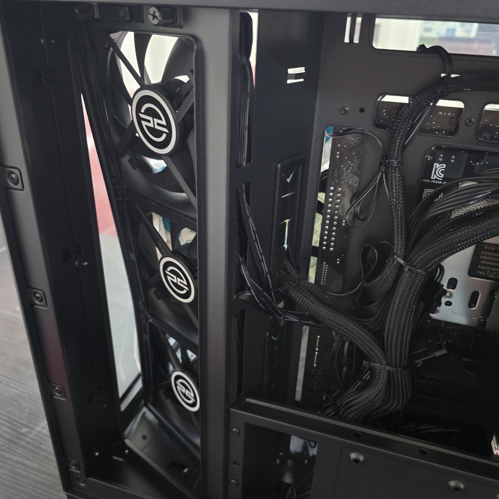 Pcspecialist Fusion 40 Gaming PC Ryzen 7 7700 RTX 5060 Ti 16GB 1TB NVMe #A 235A8
