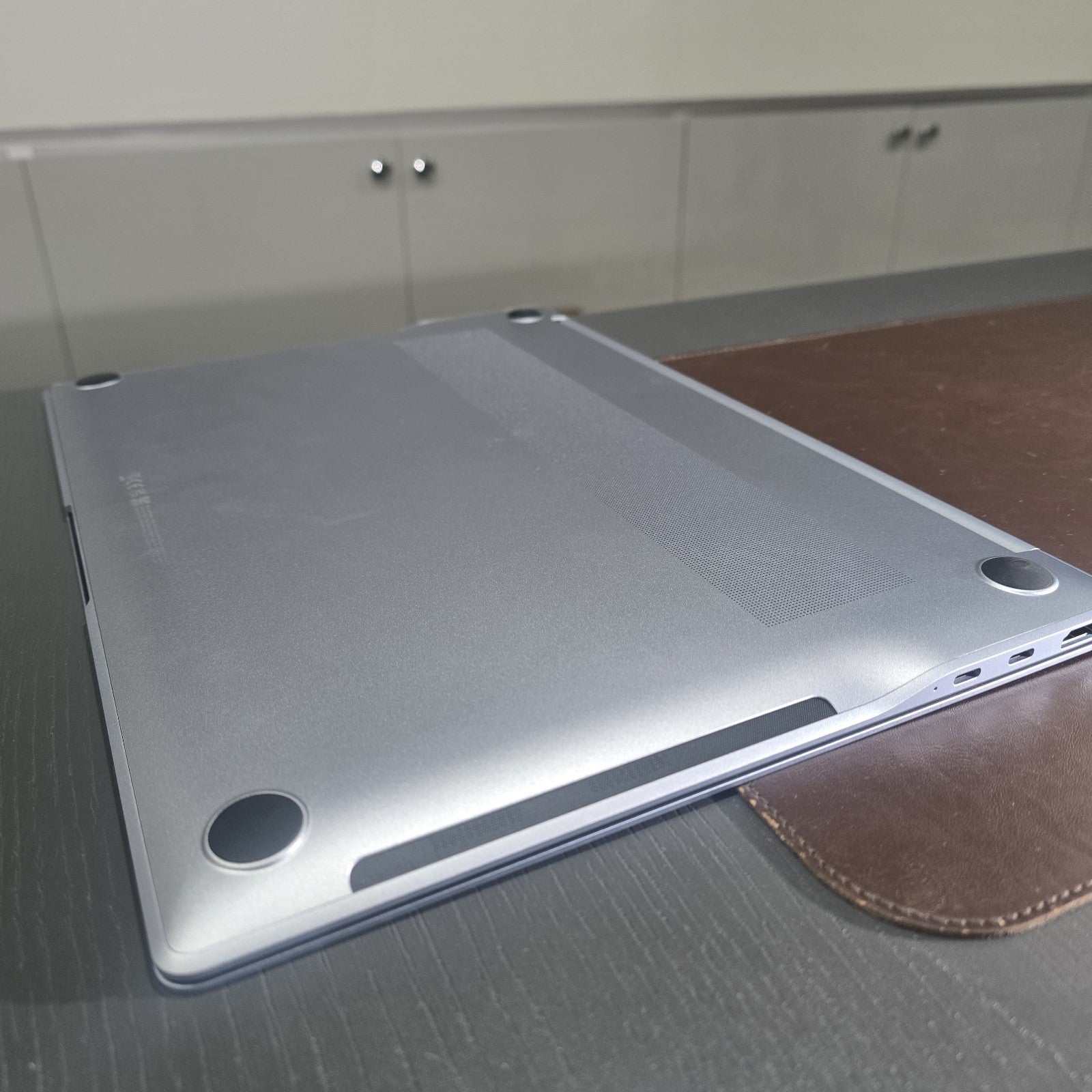 Samsung Galaxy Book4 Edge 512GB Blue Grade A Excellent Condition #104G17