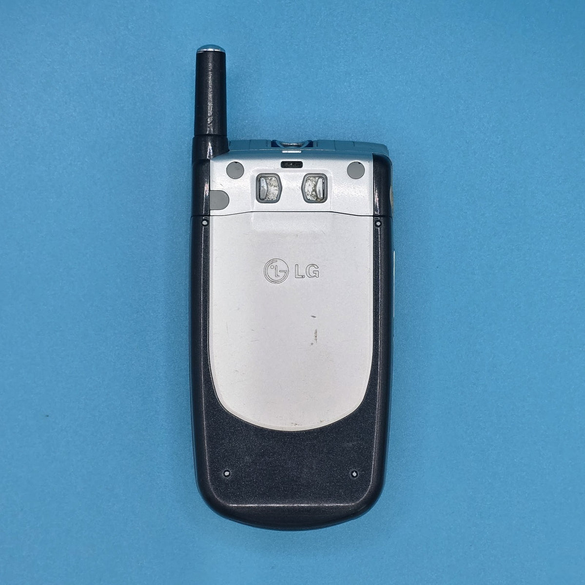  LG U8180 Black – NonWorking / Untested – Legacy Device for Parts 2