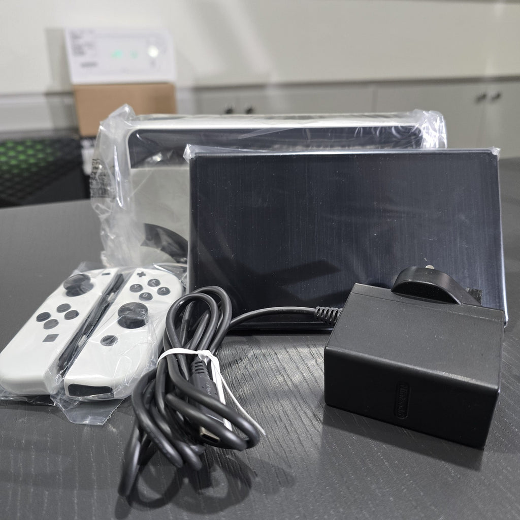 Nintendo Switch OLED Super Mario Bros Wonder Console Bundle Grade A #132A5