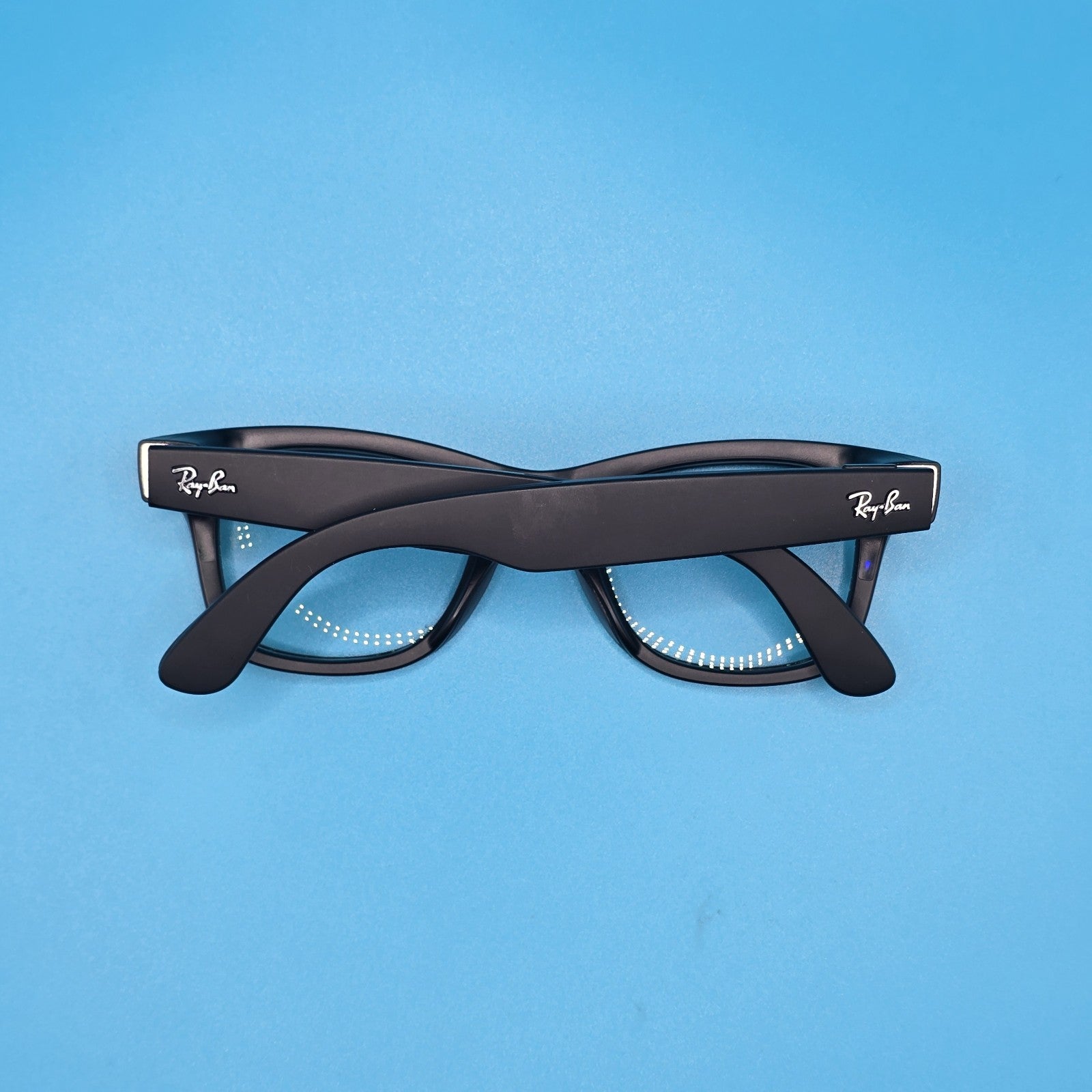 Ray-Ban Meta Wayfarer (Gen 2) Glasses Matte Black Clear to Grey Transitions Lens7