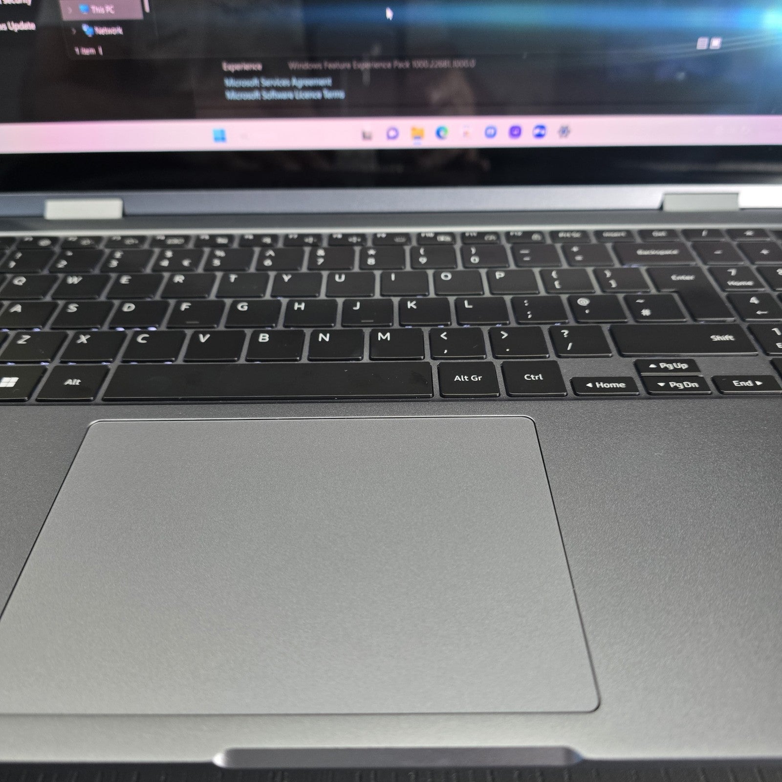 Samsung Galaxy Book4 360 Touchscreen - 15.6" Core 5 1.4Ghz 256GB 8GB - Grade A13