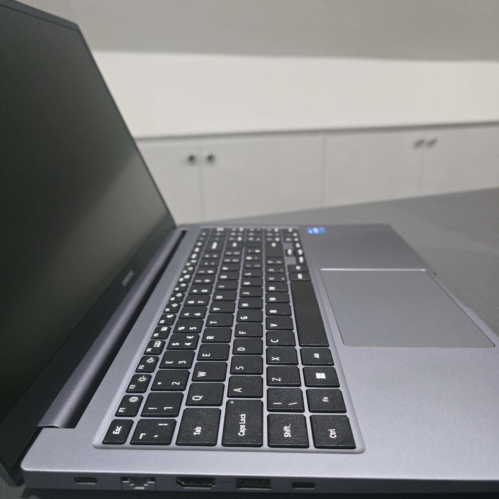 Samsung Galaxy Book4 15.6" Laptop Intel Core i3 8 GB 256 GB SSD Grey #A 105E/F3