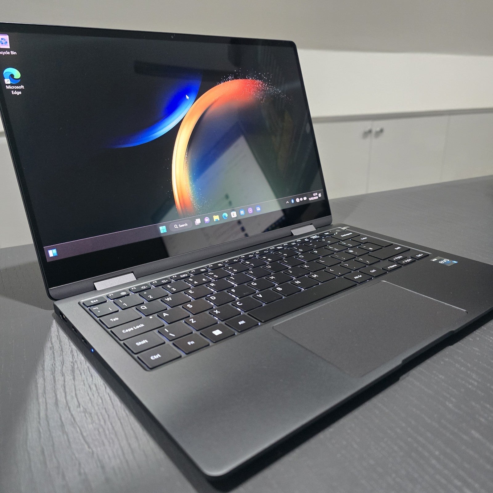 Samsung Galaxy Book3 360 i5 8GB 256GB SSD 13.3" Touch AMOLED Grey W11 #A 121I3
